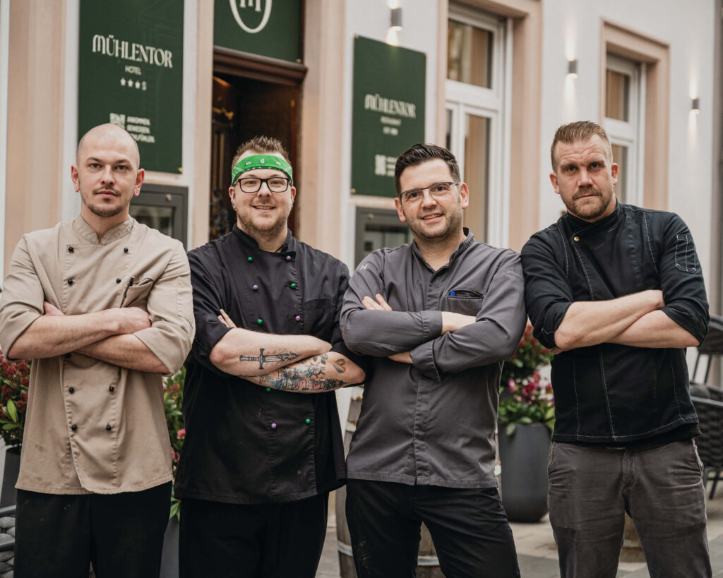Das-Muehlentor-Hotel-Restaurant-Team-Kueche